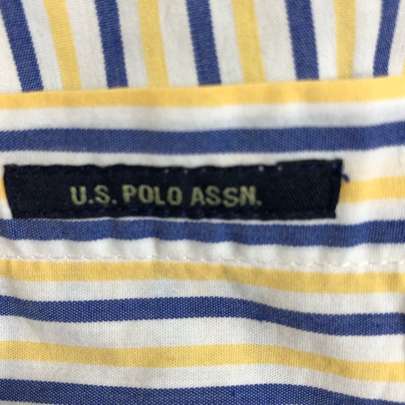 U.S. Polo Assn. Men Button Down Shirt - Picture 4 of 5